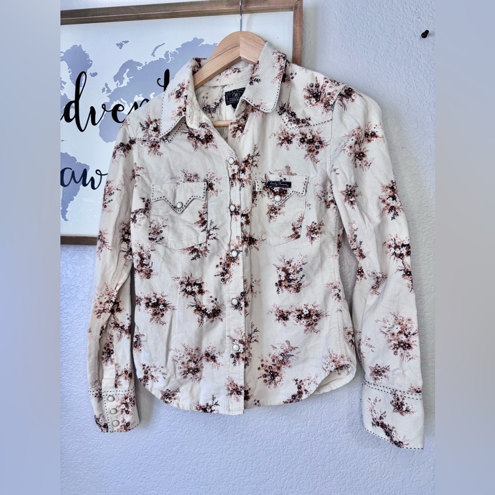 100% cotton corduroy button up lucky brand long sleeve with pearlized buttons